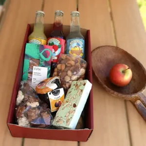 Puur Vegan -- vegan genieten kerstpakket met bio frisdrank en chocolade